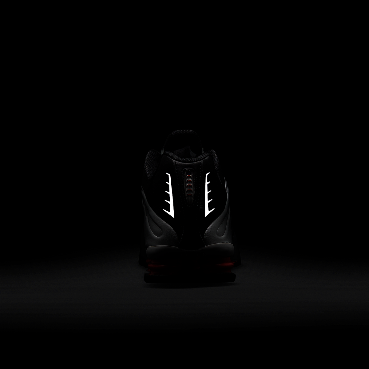 Shox R4 Shoes