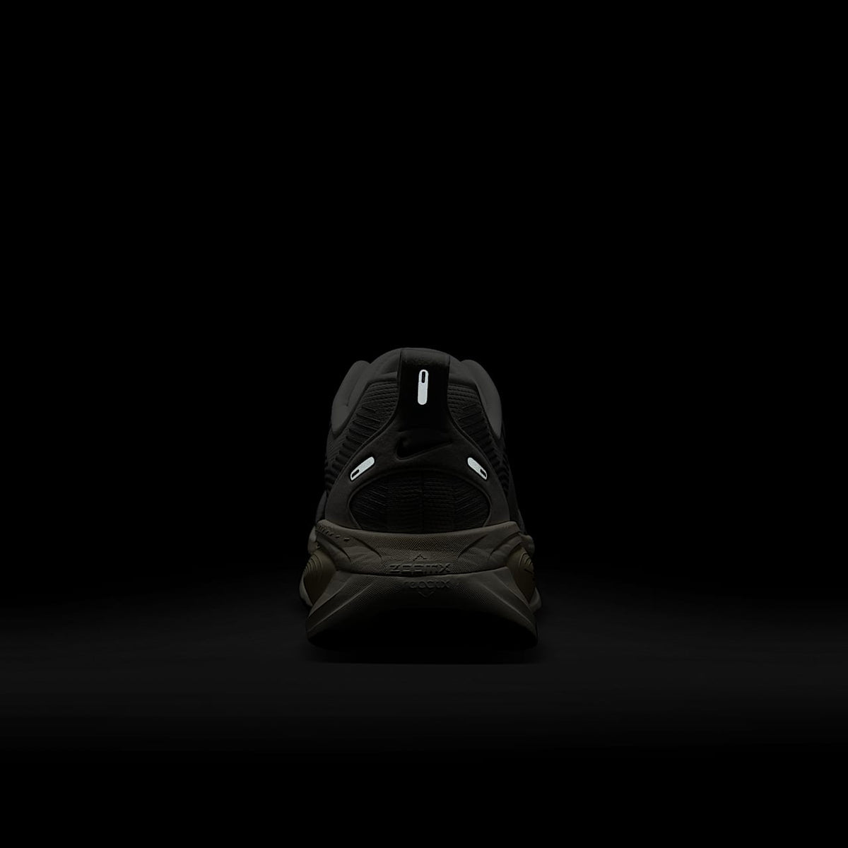 Vomero 18 Road Running Shoes