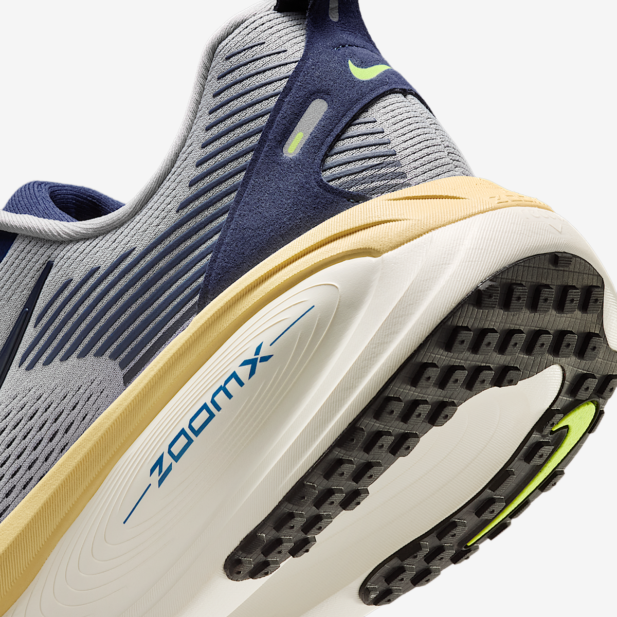 Vomero 18 Road Running Shoes