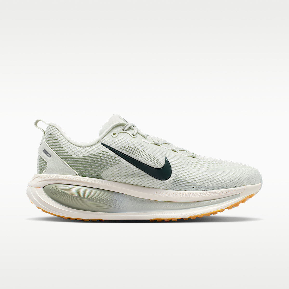 Vomero 18 Road Running Shoes
