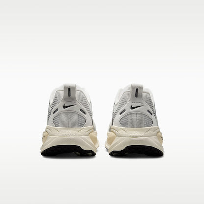 Vomero 18 Road Running Shoes