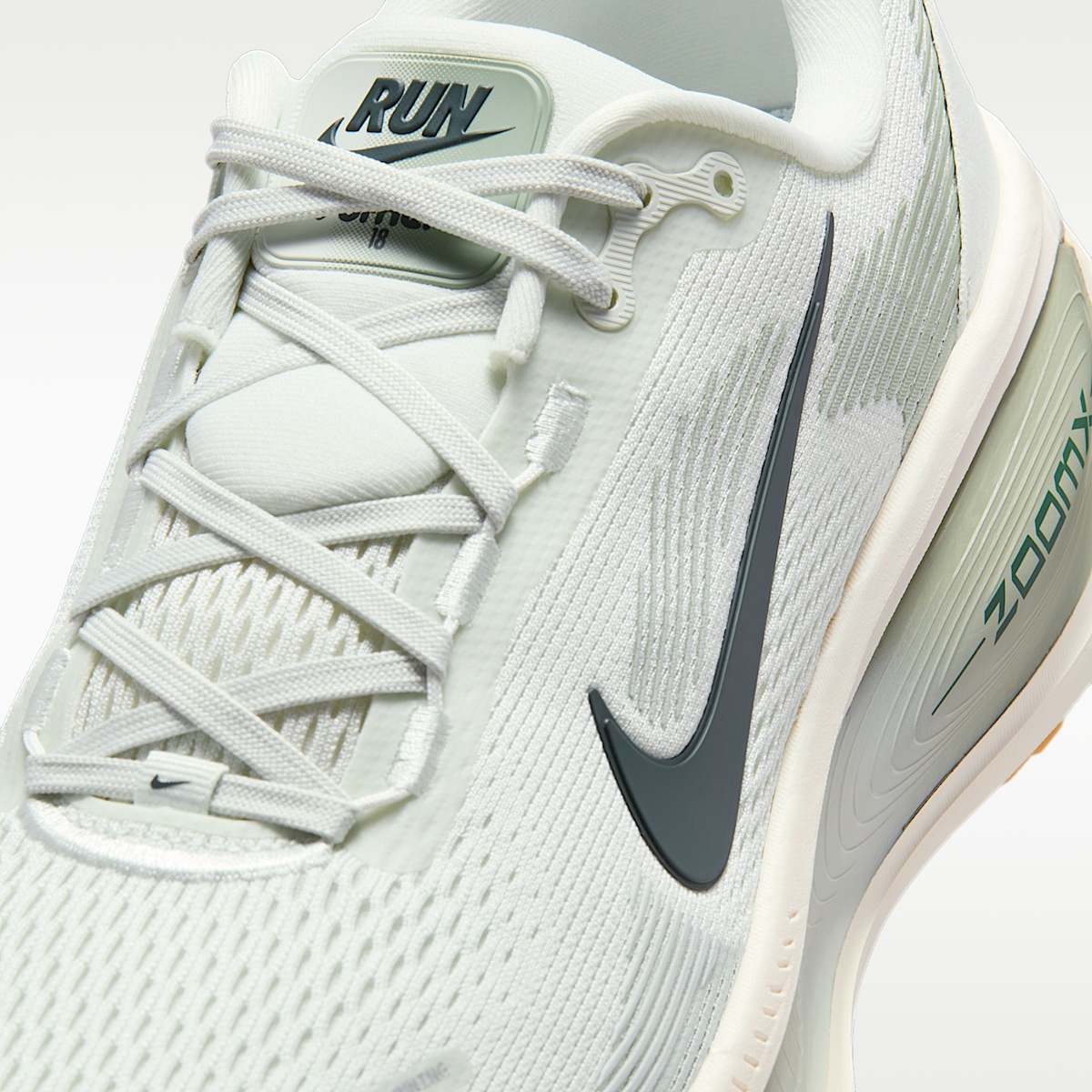 Vomero 18 Road Running Shoes