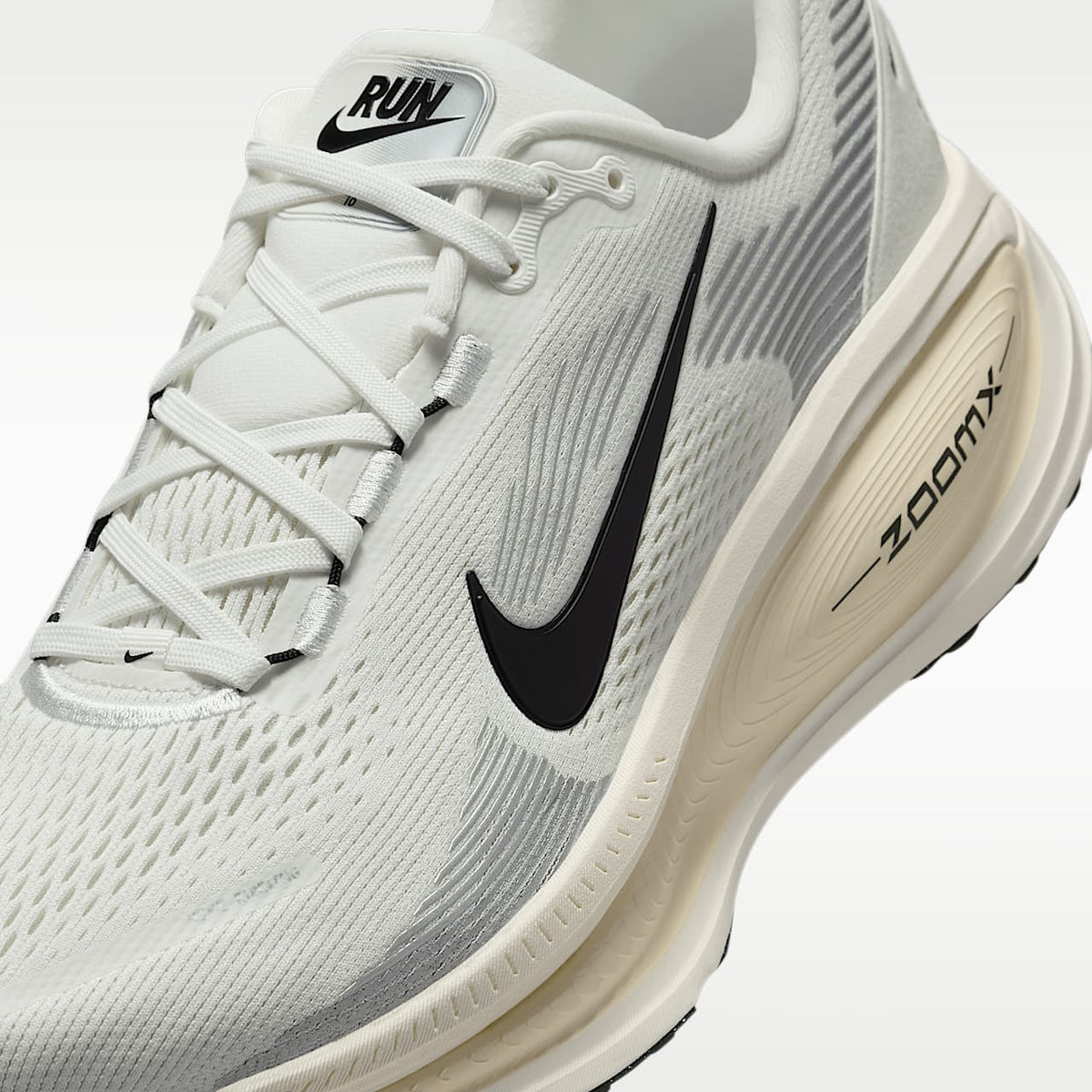 Vomero 18 Road Running Shoes