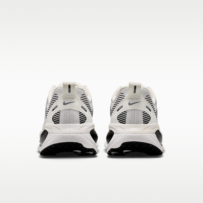 Vomero 18 Road Running Shoes