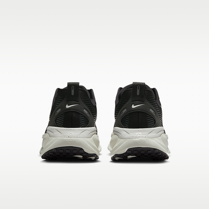 Vomero 18 Road Running Shoes