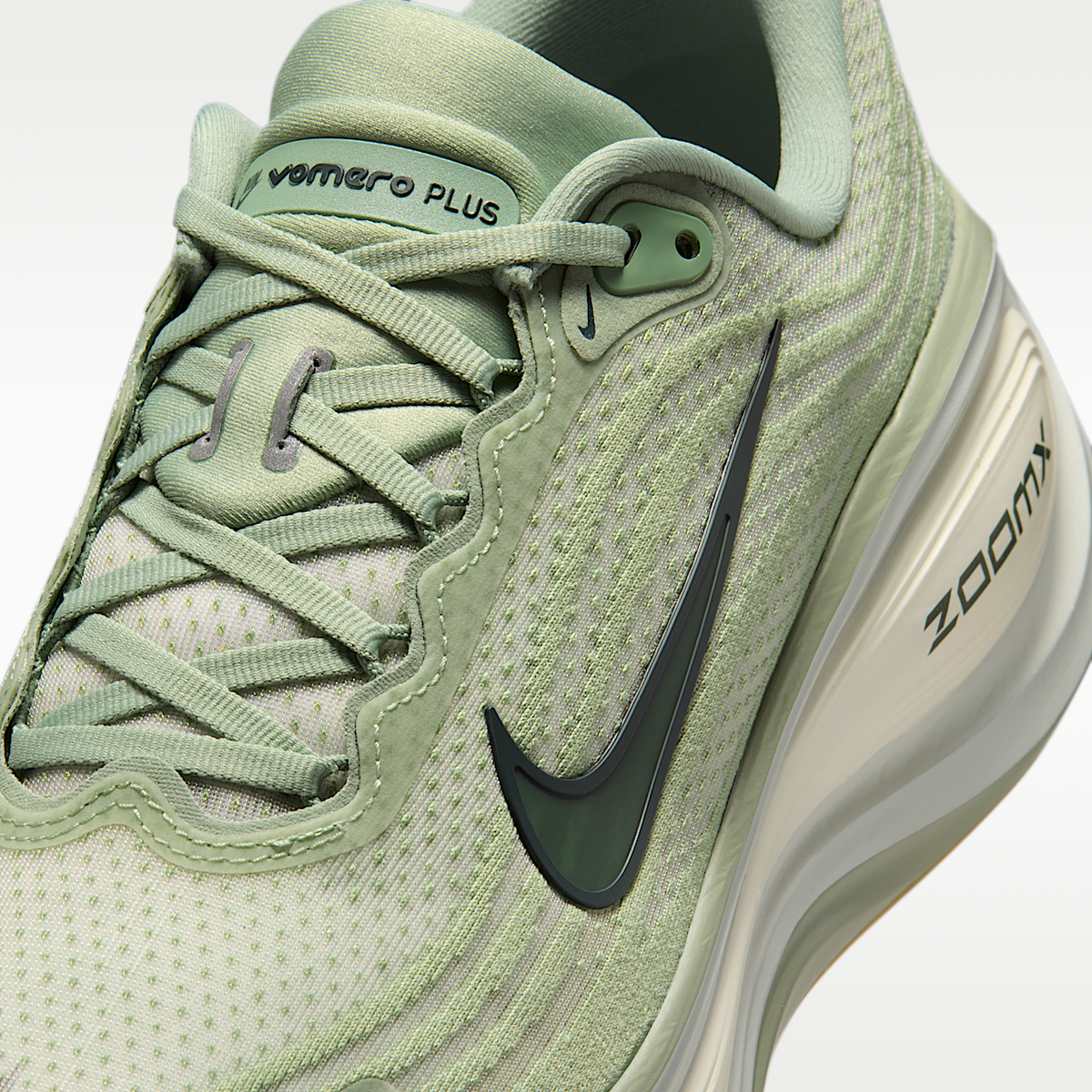 Vomero Plus Road Running Shoes