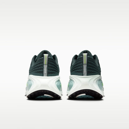 Vomero Plus Road Running Shoes