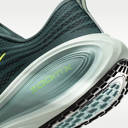 Vomero Plus Road Running Shoes