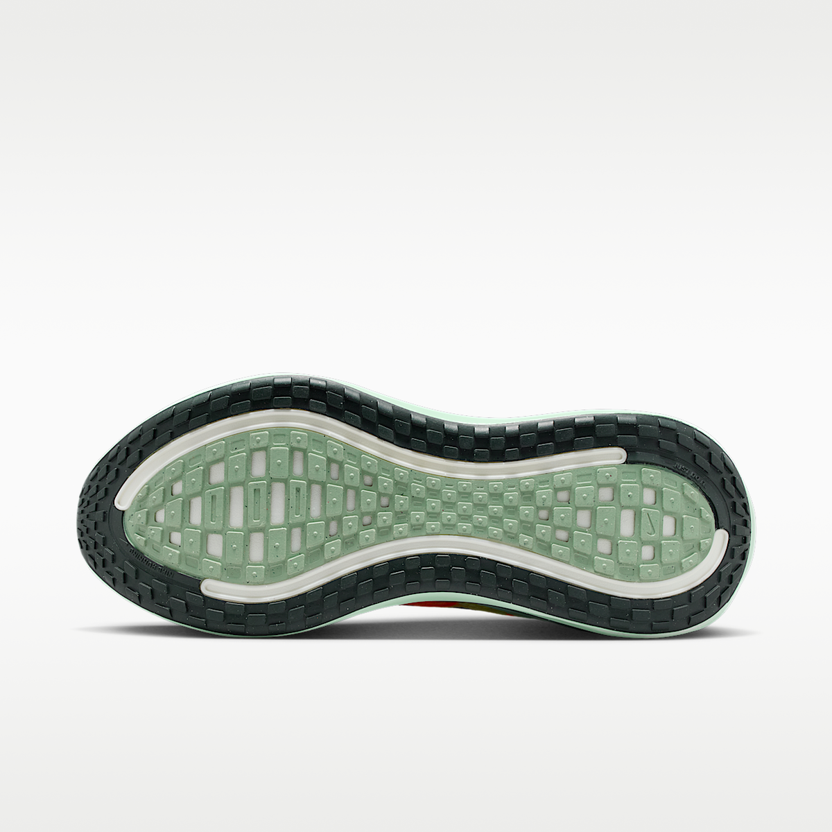 Vomero Plus Sneakers