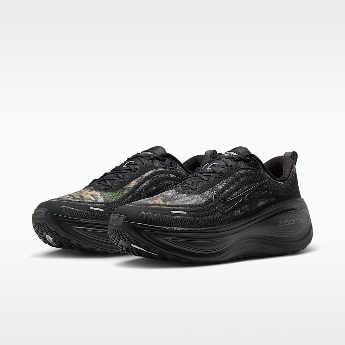 Vomero Plus Men's RealtreeÂ Road Running Sneakers