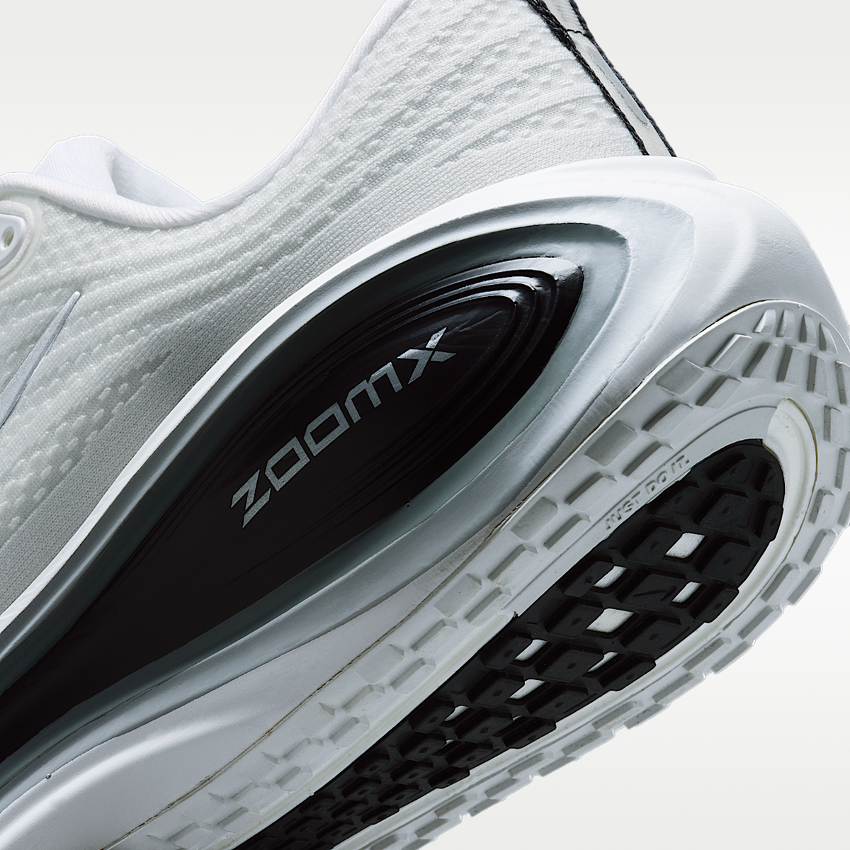 Vomero Plus Road Running Shoes