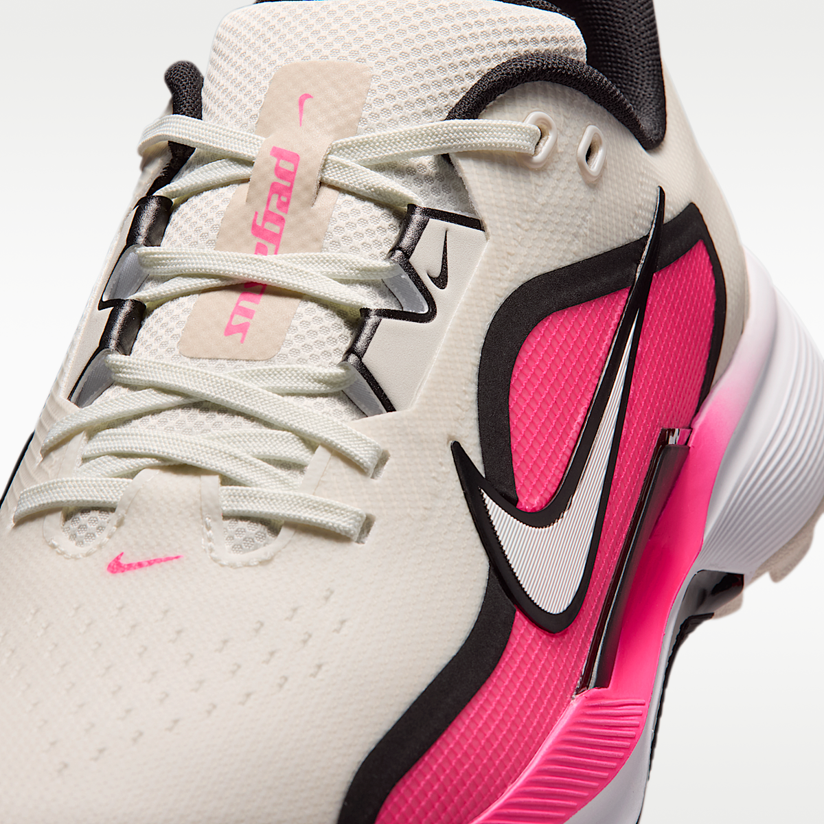 Pegasus 1 G Golf Sneakers