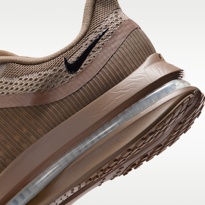 Pegasus Premium Men's Road Running Sneakers