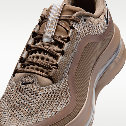 Pegasus Premium Men's Road Running Sneakers