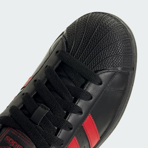 Superstar II Sneakers