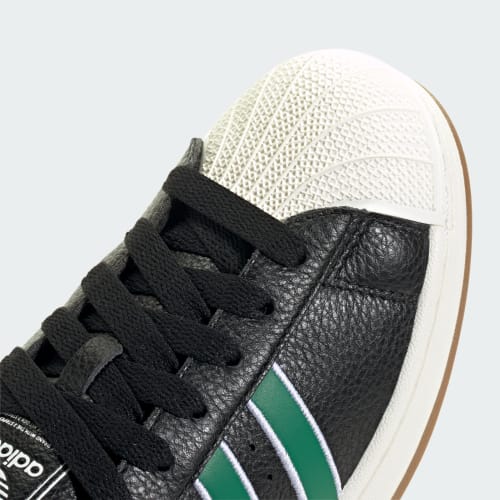 Superstar II Sneakers