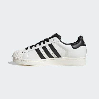 Superstar II Sneakers
