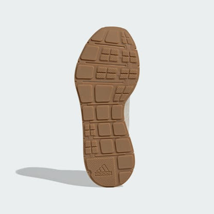 Swift Run 1 Sneakers