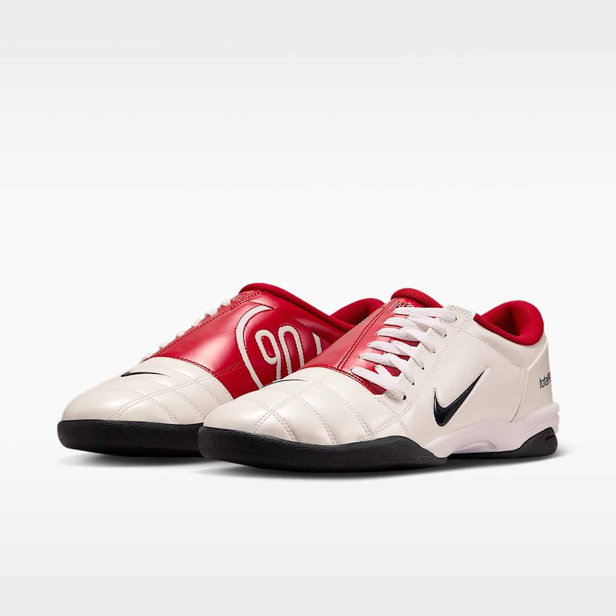 Total 90 Shoes
