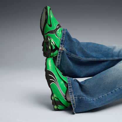 VS-1 Contact Sneakers