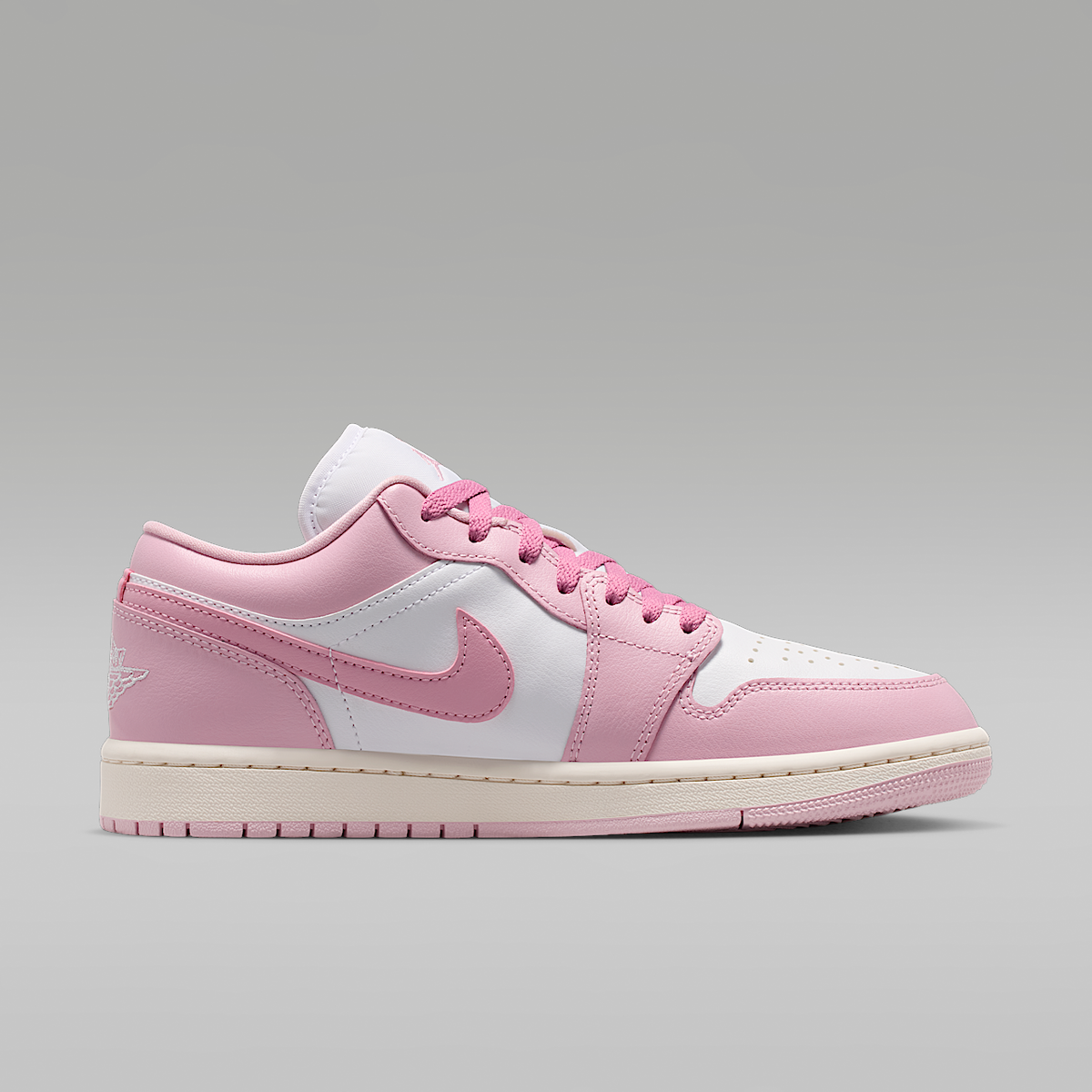Air Jordan 1 Low Shoes