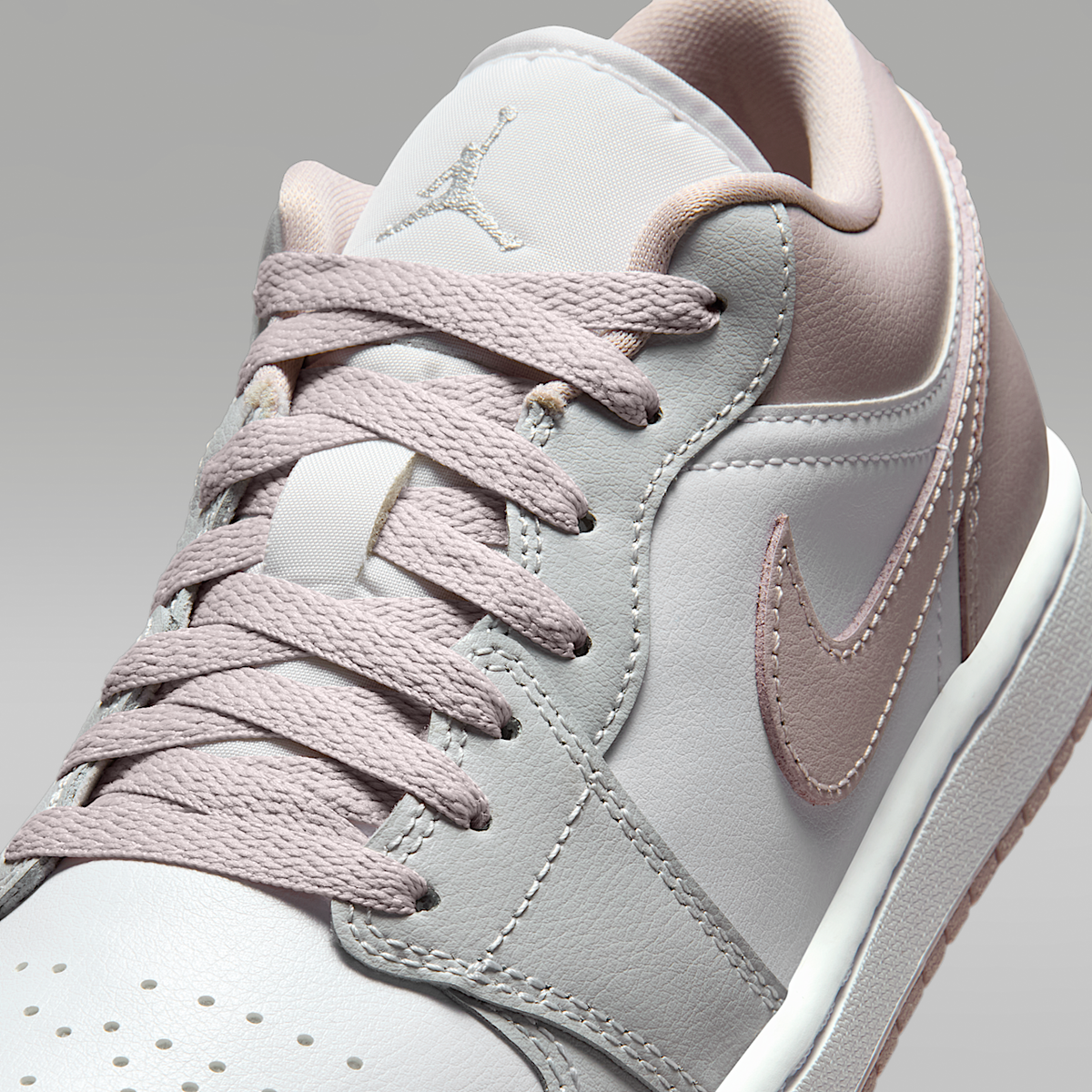 Air 1 Low Shoes