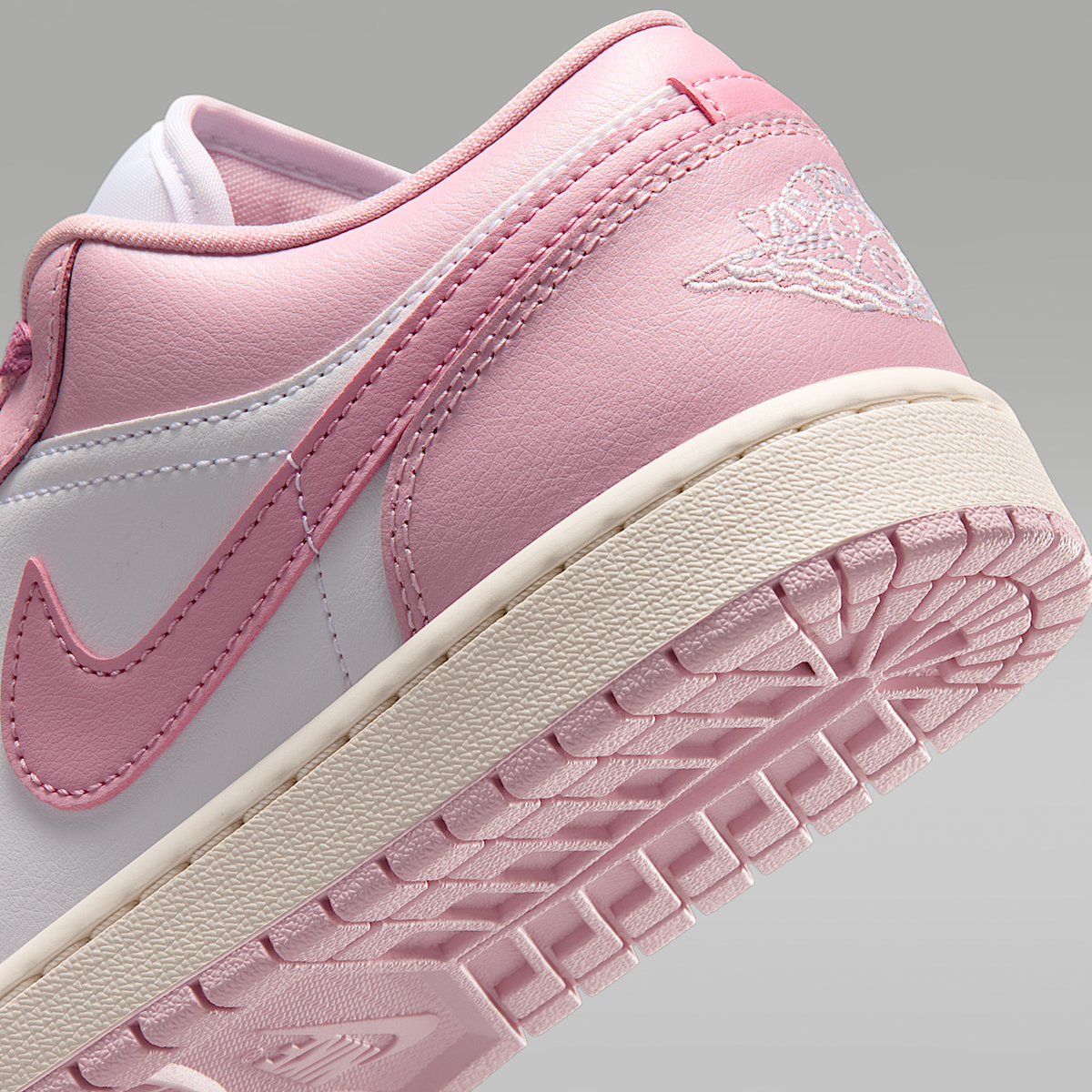 Air Jordan 1 Low Shoes