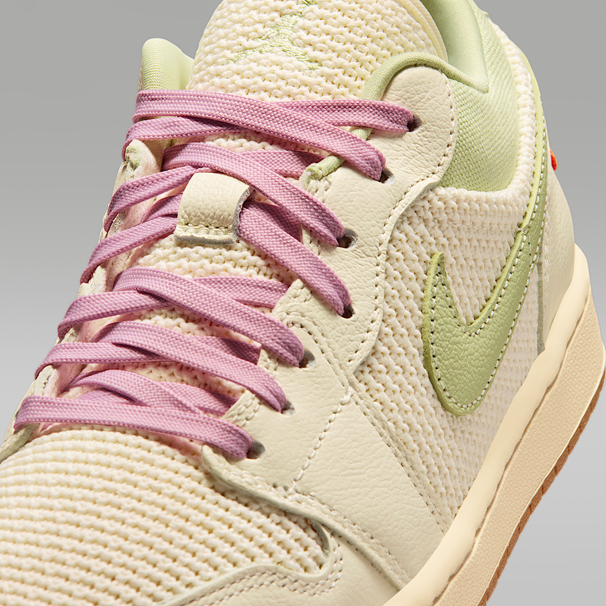 Air Jordan 1 Low SE Shoes