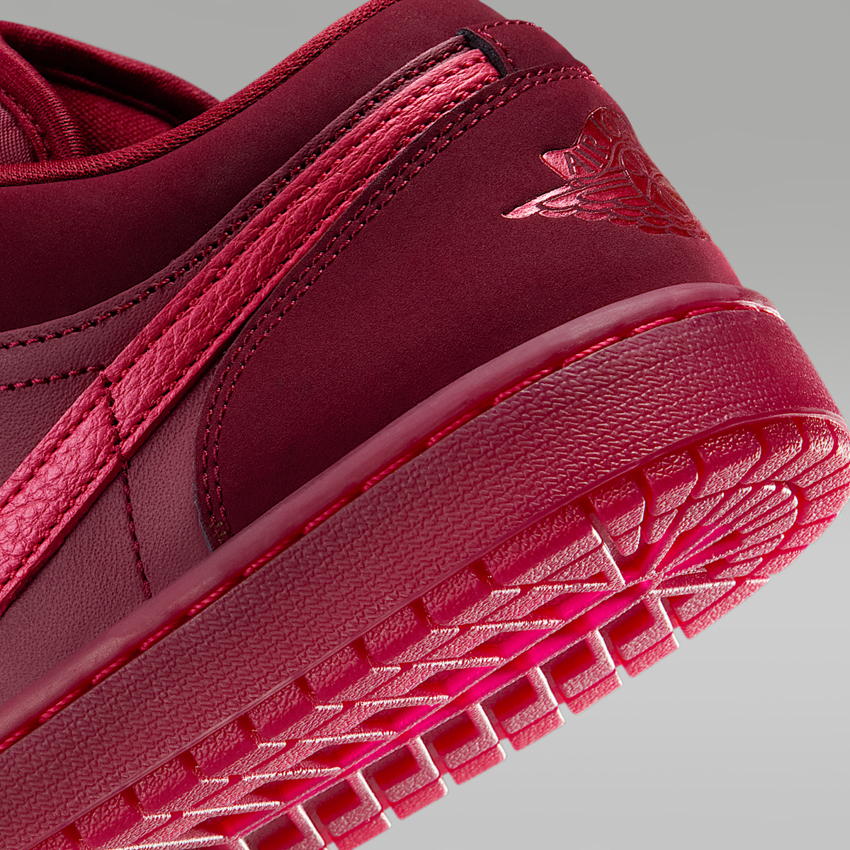 Air Jordan 1 Low SE Shoes