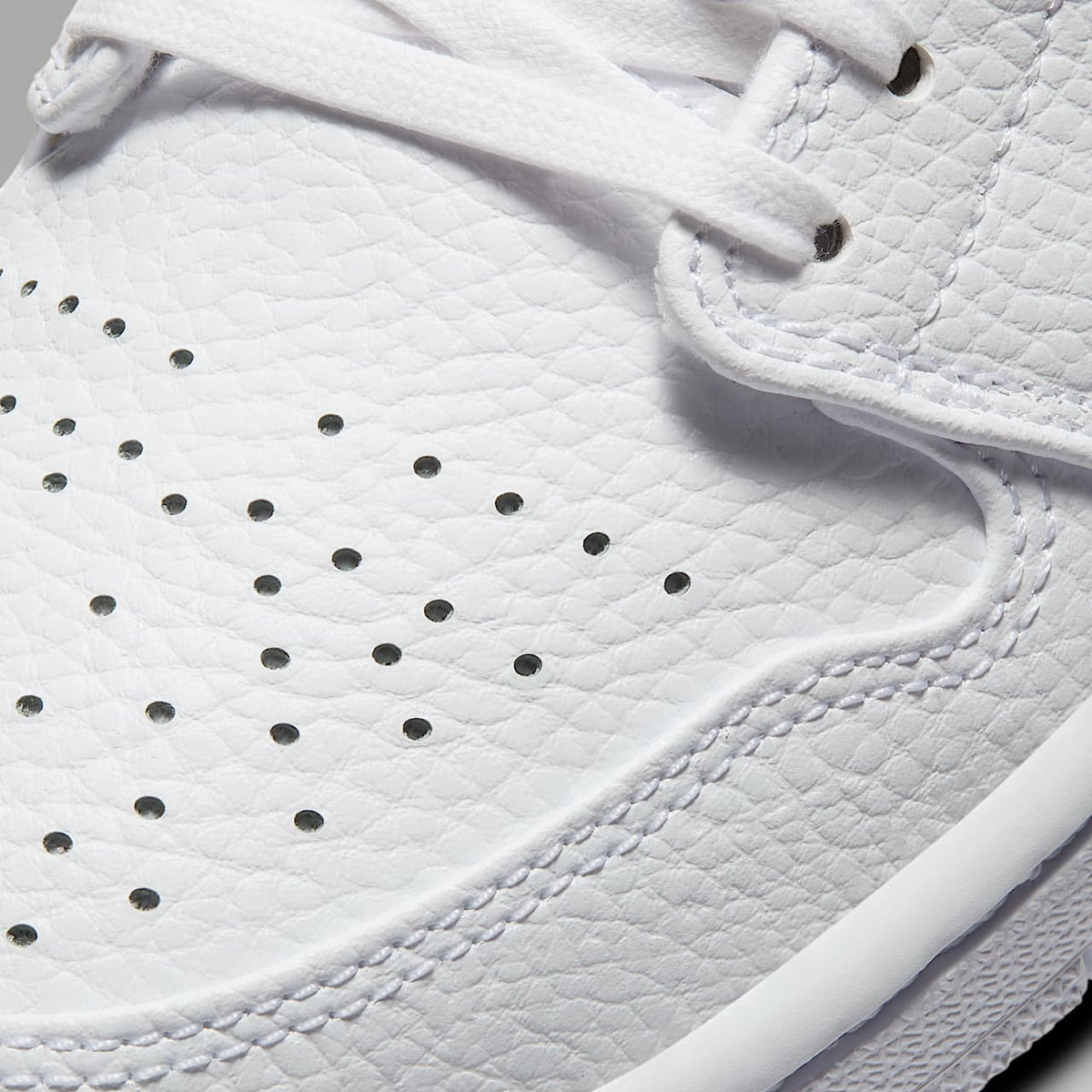 Air Jordan 1 Low SE Shoes