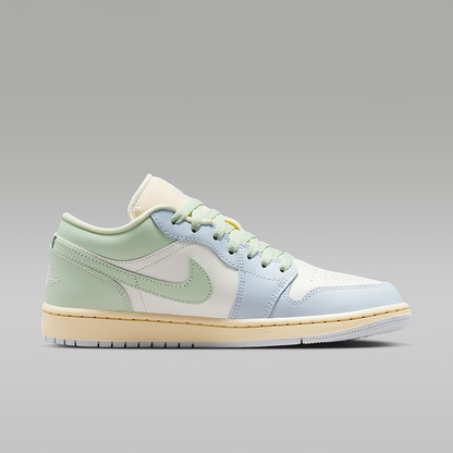 Air Jordan 1 Low Shoes