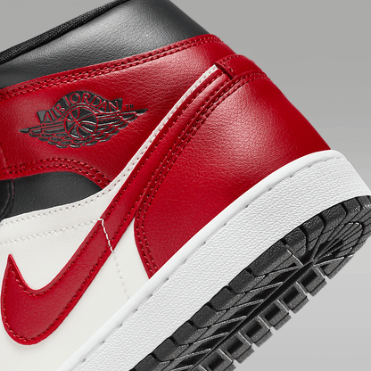 Air Jordan 1 Mid Shoes