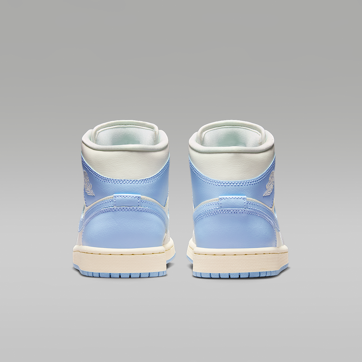 Air 1 Mid Shoes