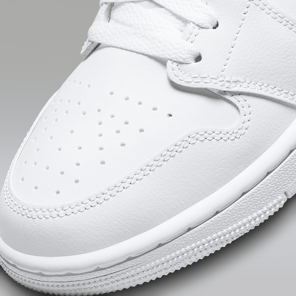 Air 1 Mid Shoes