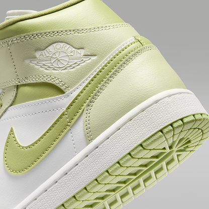 Air 1 Mid Shoes
