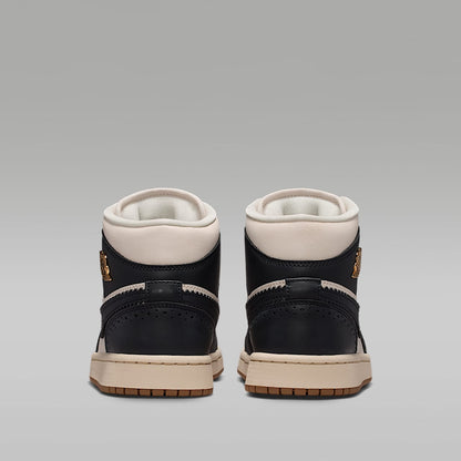 Air 1 Mid SE Shoes