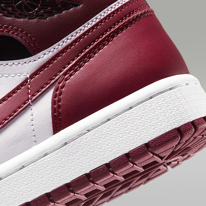 Air 1 Mid SE Sneakers