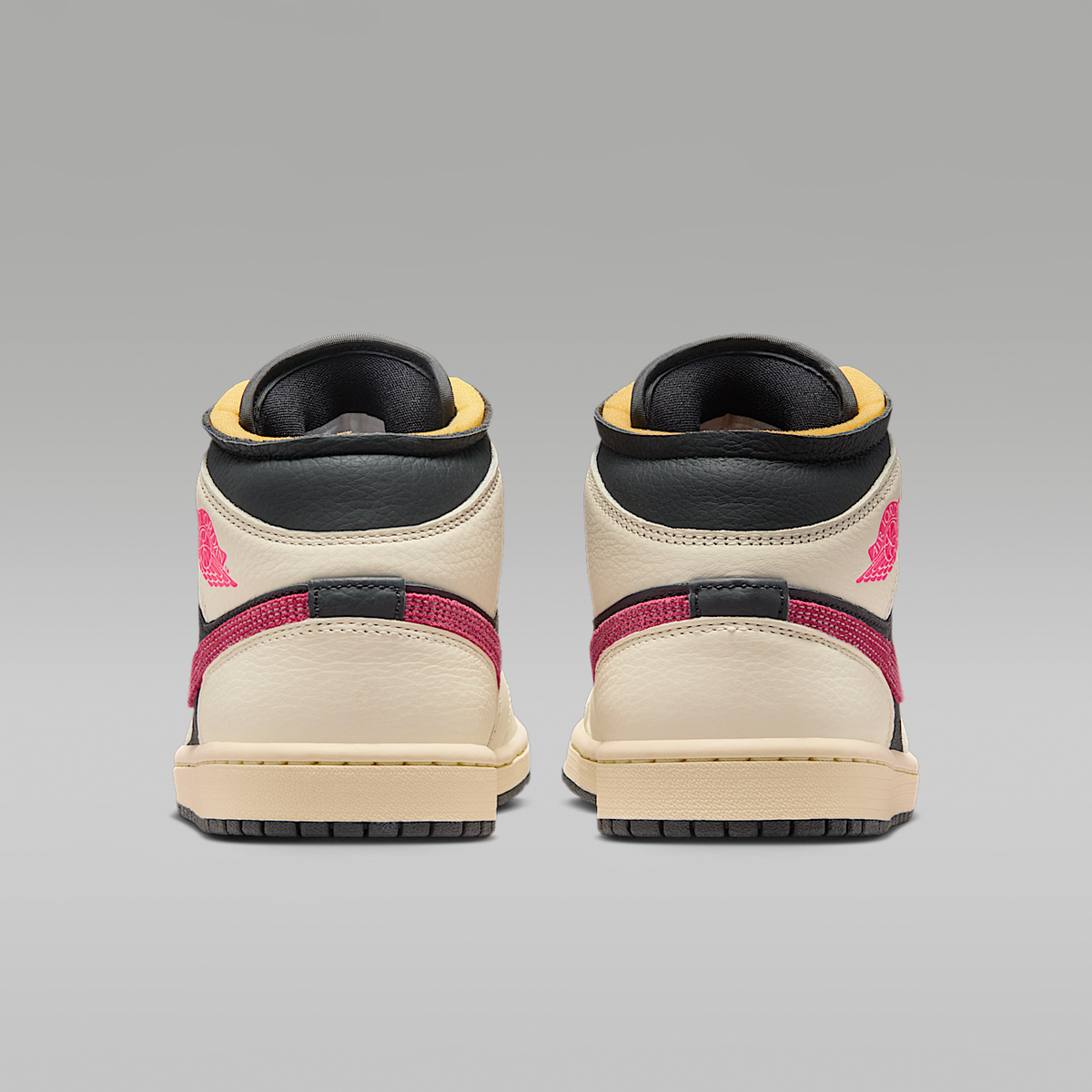 Air 1 Mid SE Edge Shoes