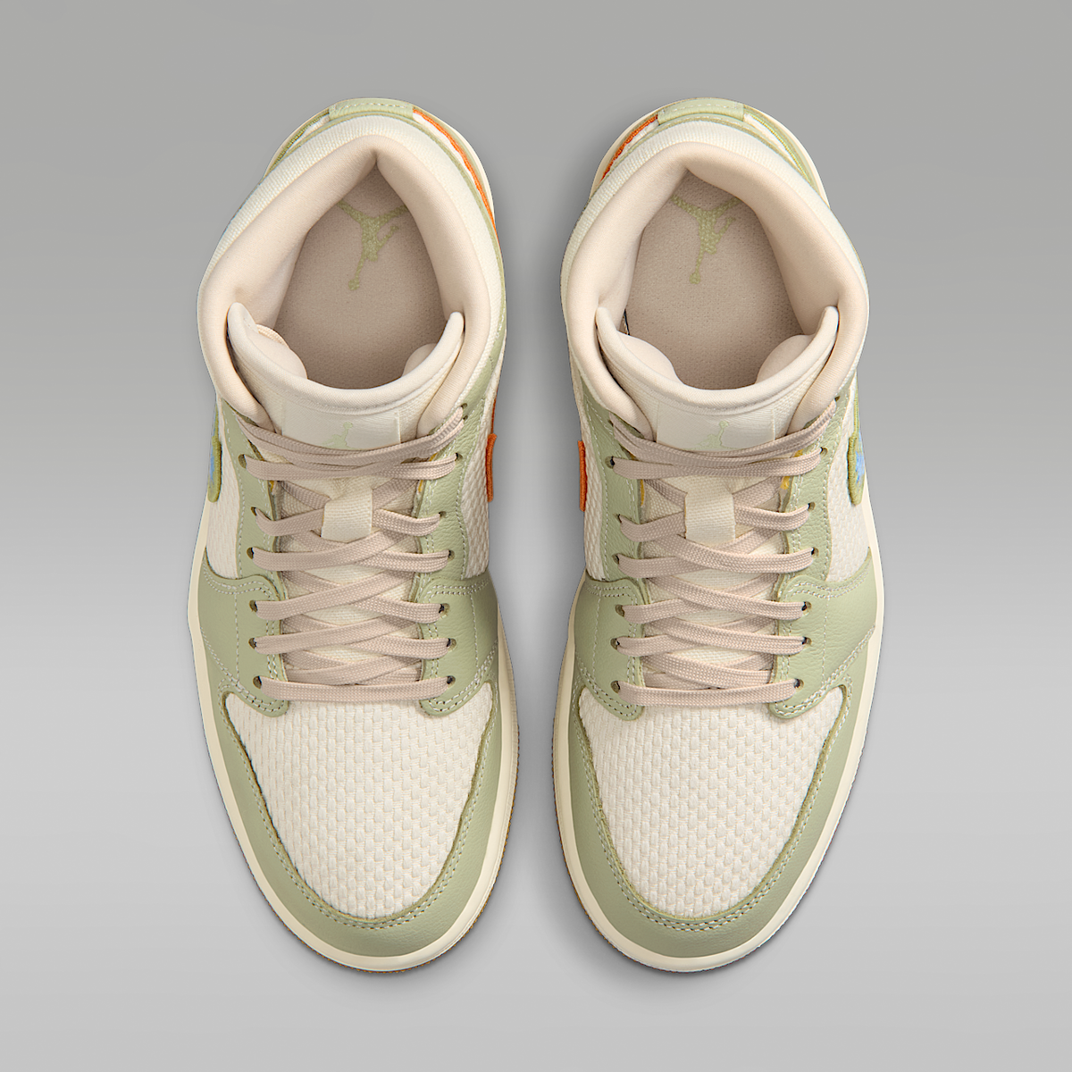 Air Jordan 1 Mid SE Shoes
