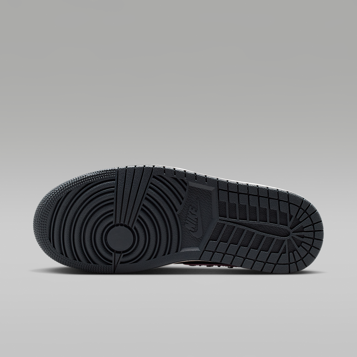 Air Jordan 1 Mid SE Shoes