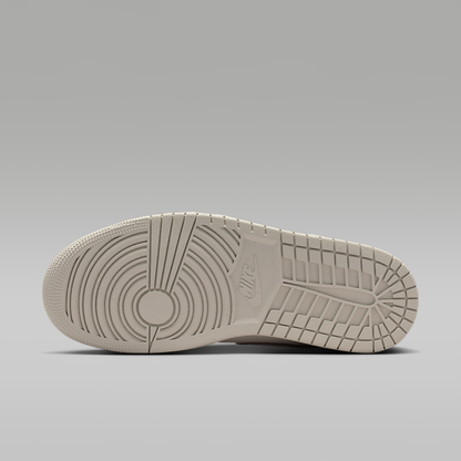 Air 1 Mid SE Shoes