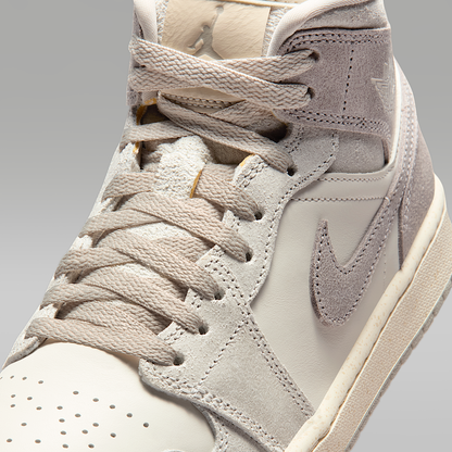 Air 1 Mid SE Shoes