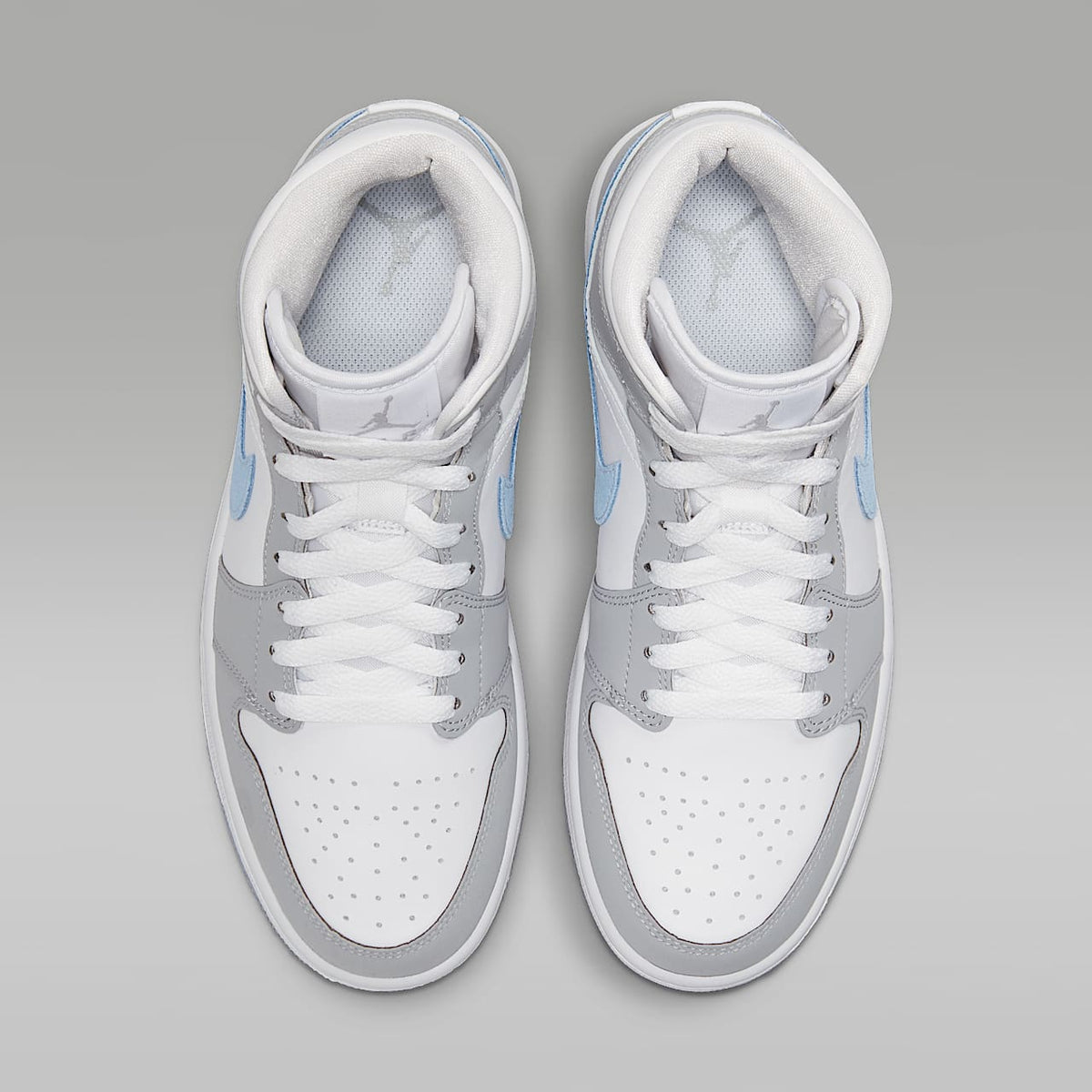 Air Jordan 1 Mid Shoes