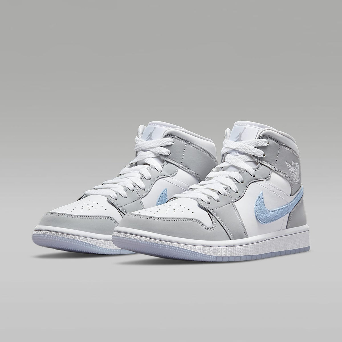 Air Jordan 1 Mid Shoes
