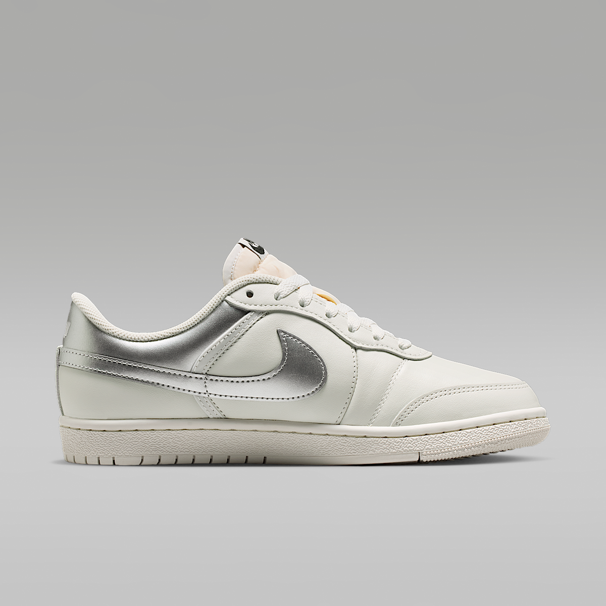 Skyline Low Shoes
