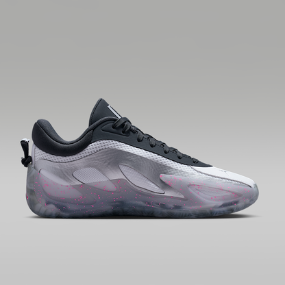 Heir Series 2 "Victory Dance" Basketball Sneakers