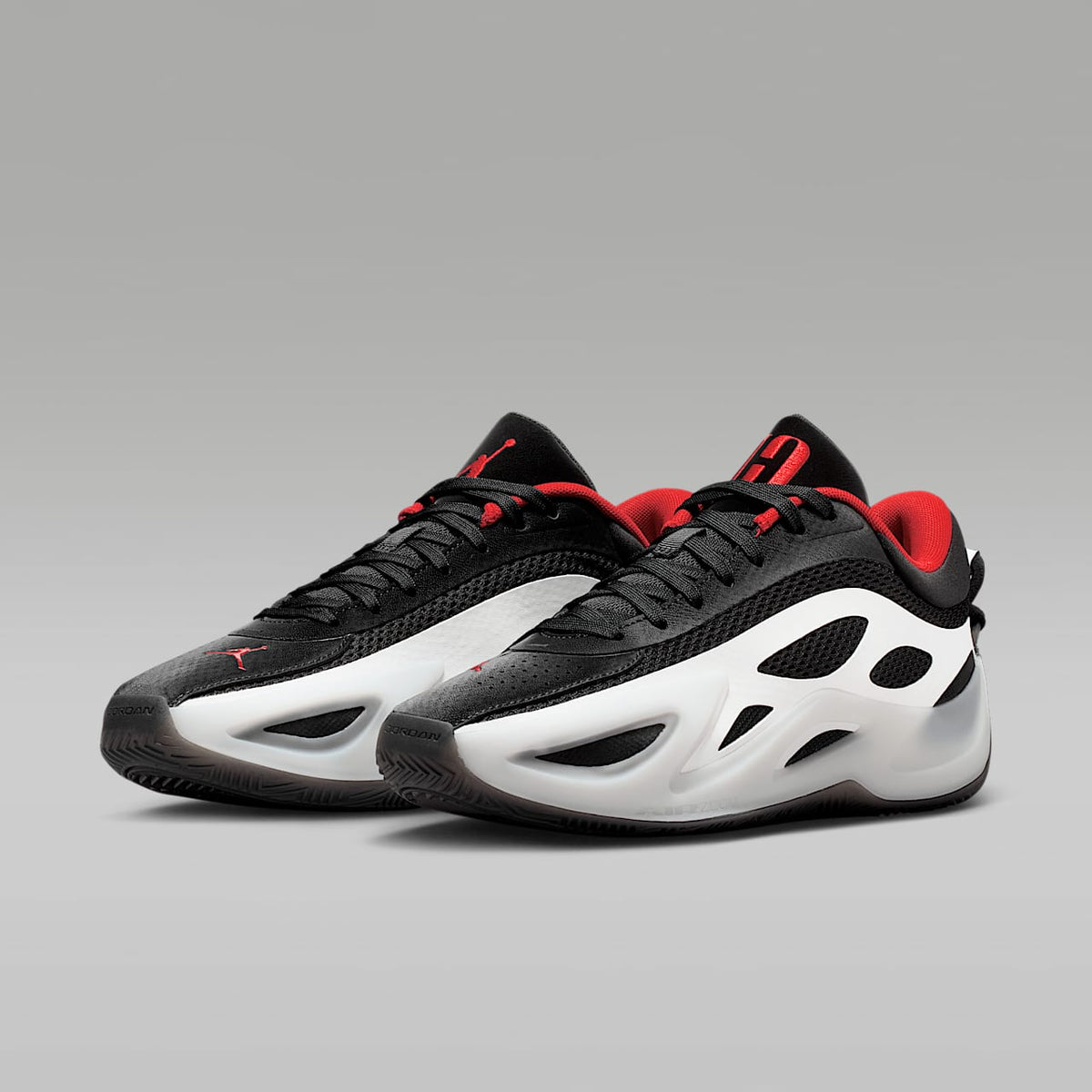 Heir Series 2 "Bloodline" Basketball Sneakers