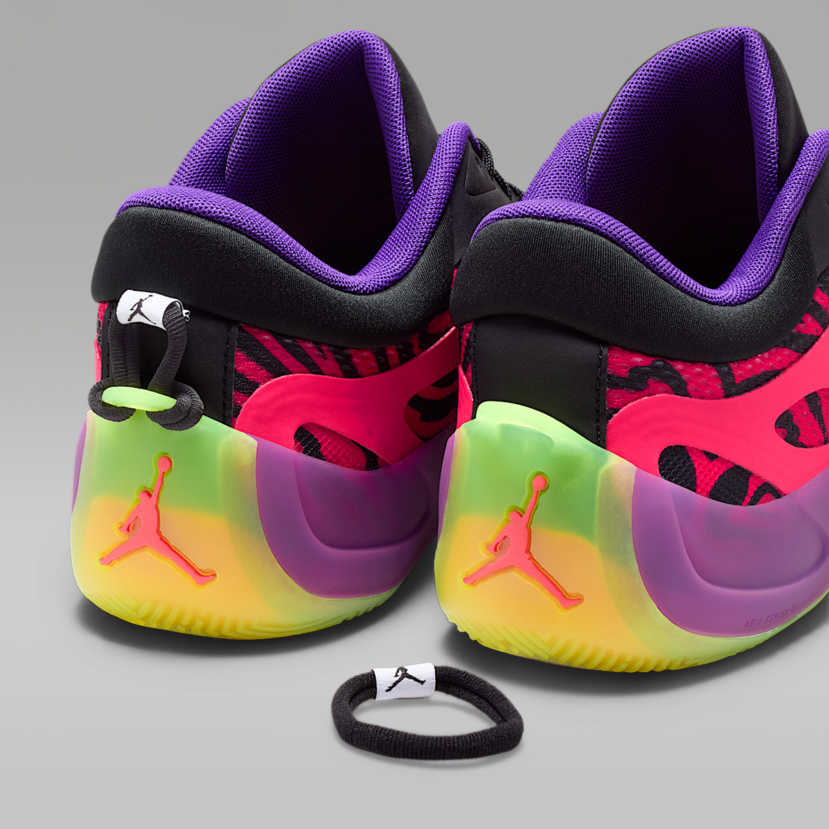 Heir Series 2 "Oh Sheila" Basketball Sneakers