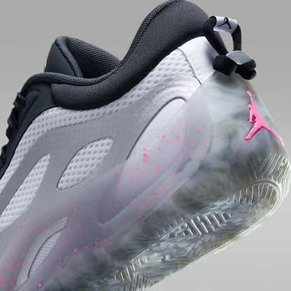 Heir Series 2 "Victory Dance" Basketball Sneakers