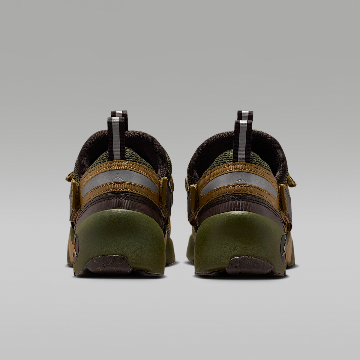 Trunner LX Shoes